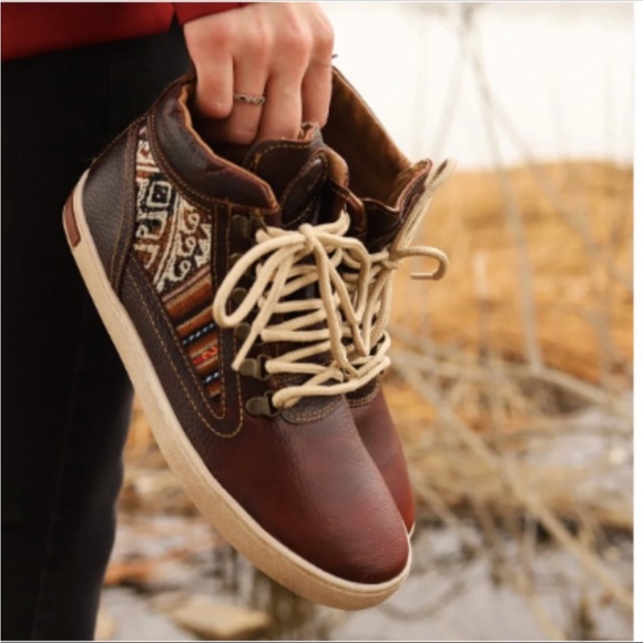 Inkkas Brown Leather Camping Boots - Picture 14 of 15